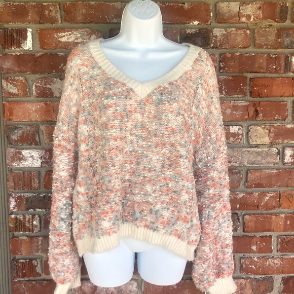 Andthewhy v neck sweater size s/m - Picture 5 of 7